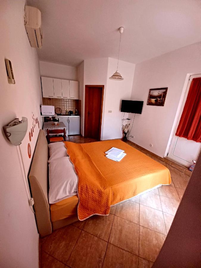 Apartment Prskalo - Vodice Exterior foto